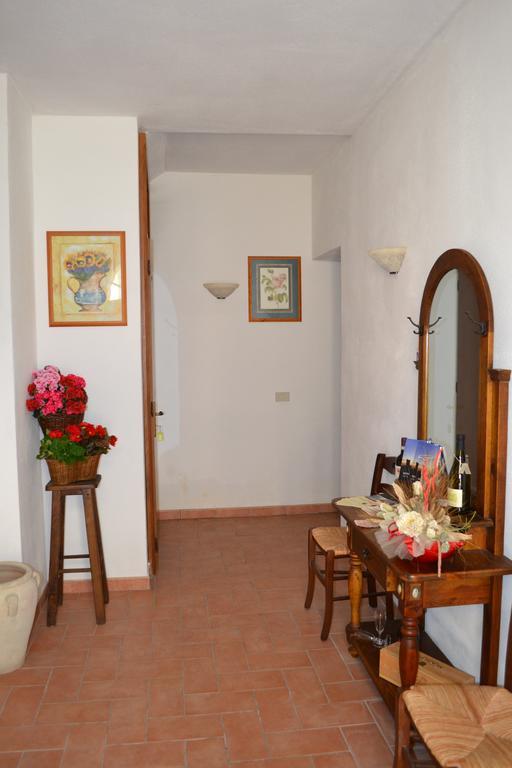 Villa Santa Maria Montalcino Room photo