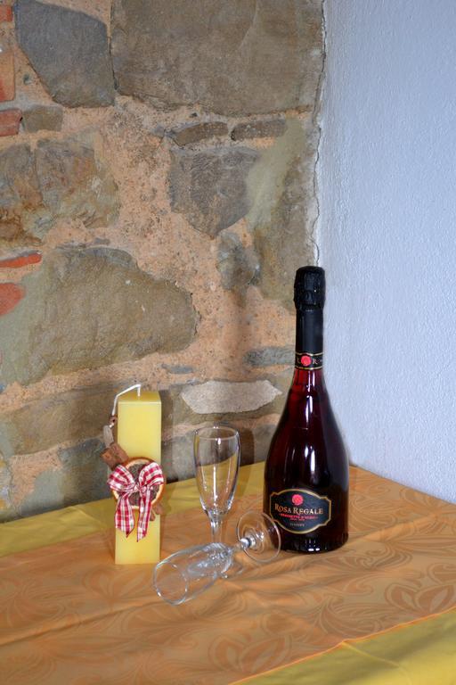 Villa Santa Maria Montalcino Room photo